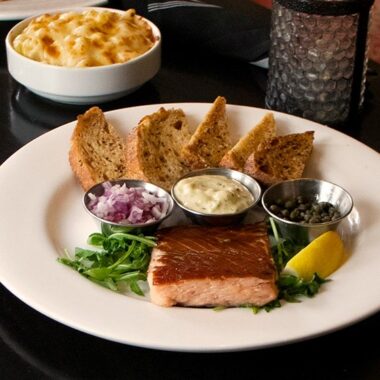 Park Tavern - Grilled Salmon and Mac and cheese(1)