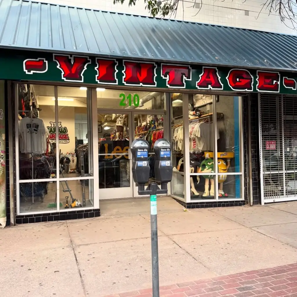 The Barrio Vintage