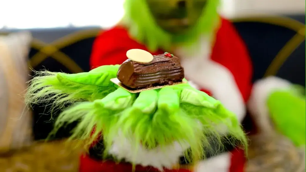 Brunch with Santa & the Grinch